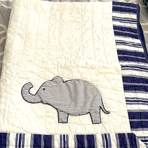 Quilt for crib or day bed